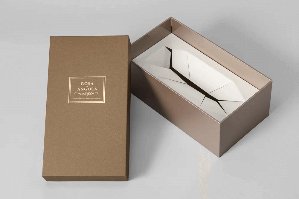 Caixa Rosa de Angola