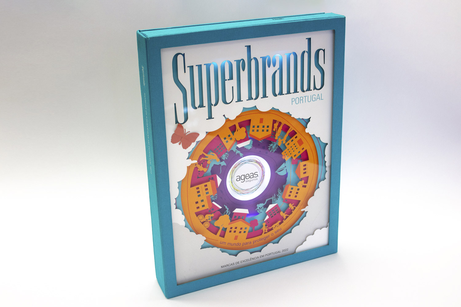 Caixa/Livro Superbrands 2022